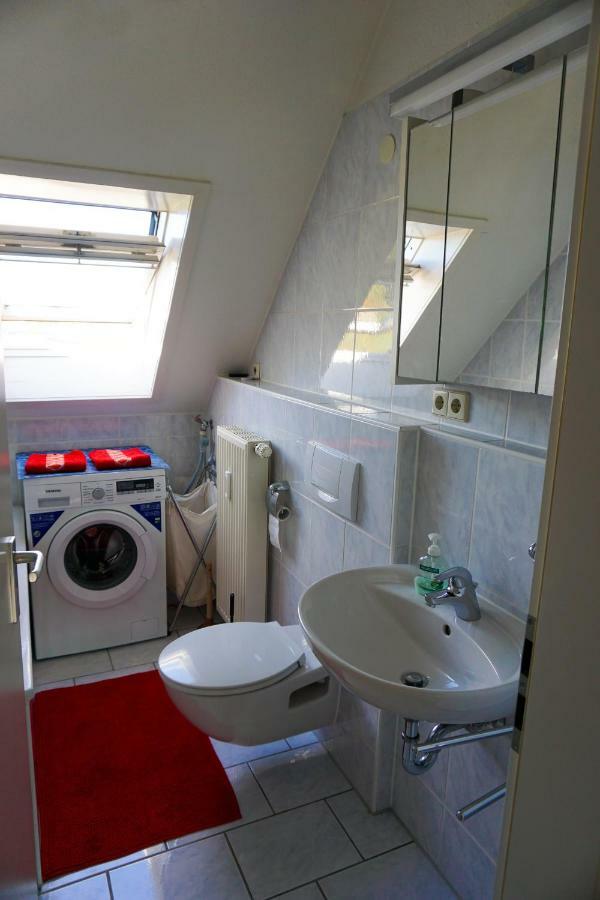 Maisonettewohnung Unterraderach 2 Stockwerke Mit Balkon Und Self Checkin エクステリア 写真